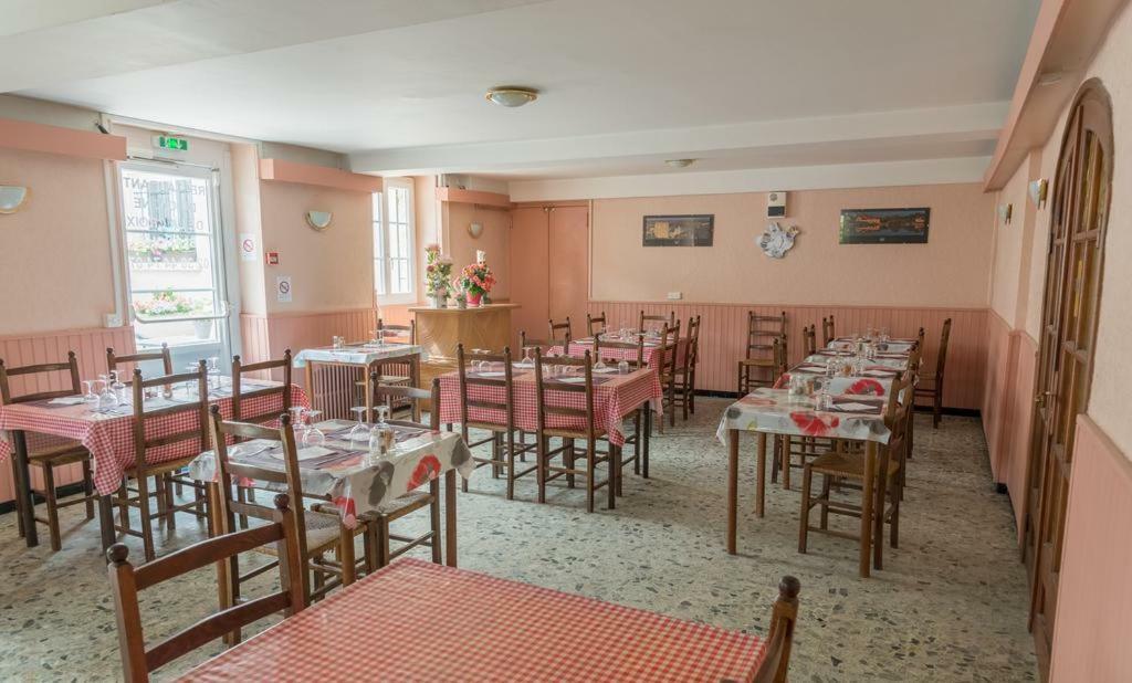 Hotel Du Cygne De La Croix Blanche Lailly-en-Val Екстер'єр фото
