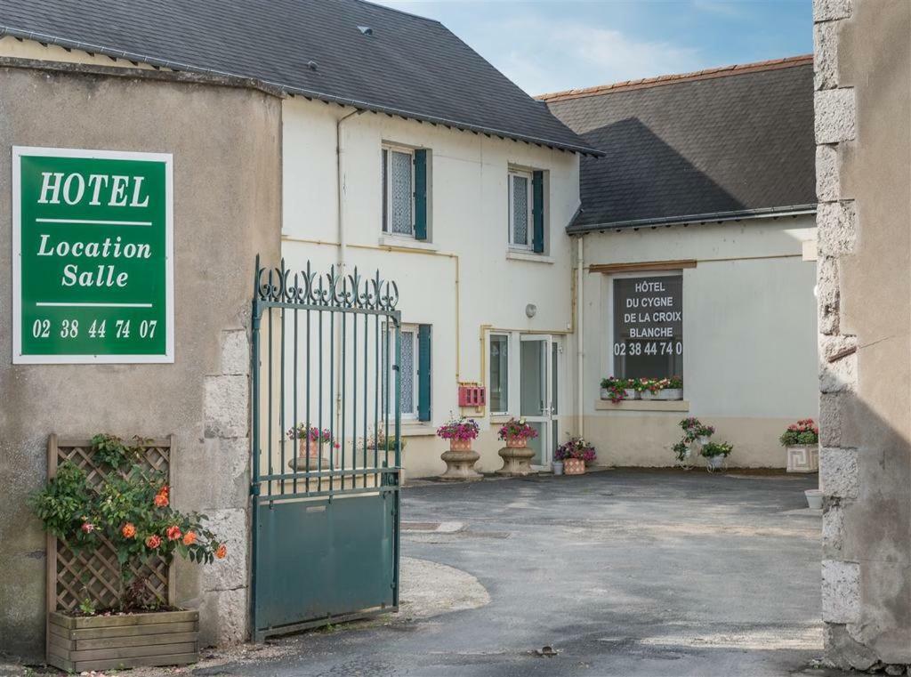 Hotel Du Cygne De La Croix Blanche Lailly-en-Val Екстер'єр фото
