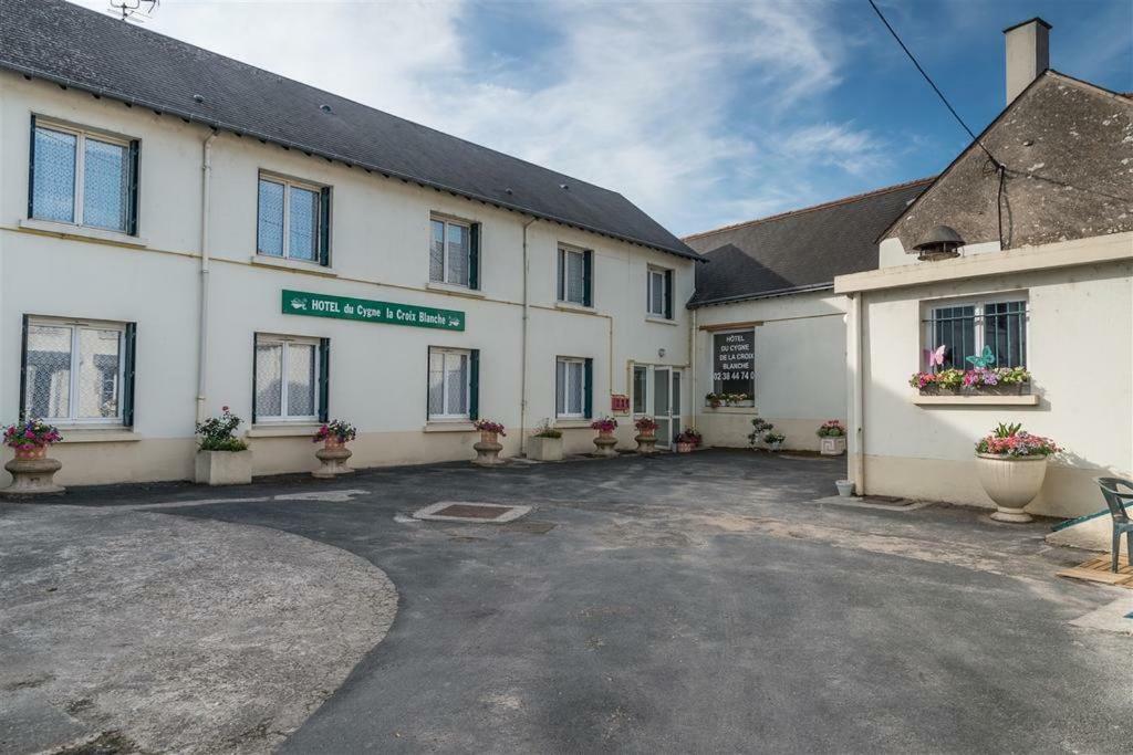 Hotel Du Cygne De La Croix Blanche Lailly-en-Val Екстер'єр фото